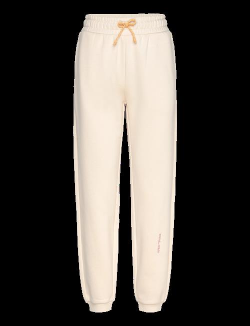 Kari Traa | Anelie Pant | M