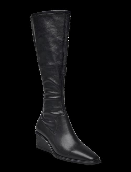 VAGABOND | Aino | 41
