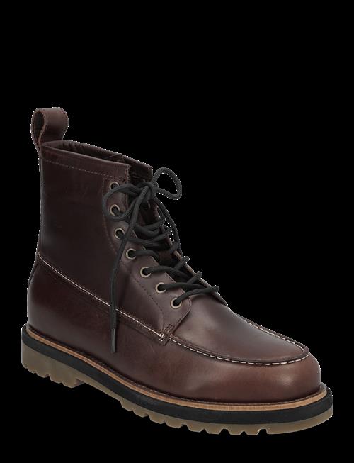 VAGABOND | Jay | 42
