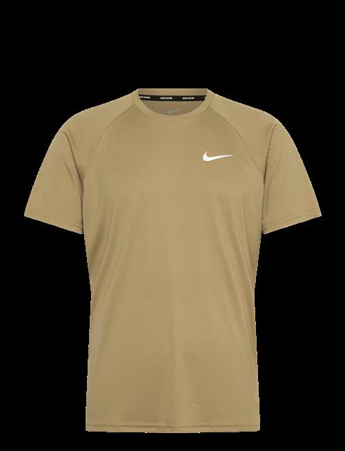 NIKE SWIM | Nike Essential Short Sleeve Hydroguard | XS