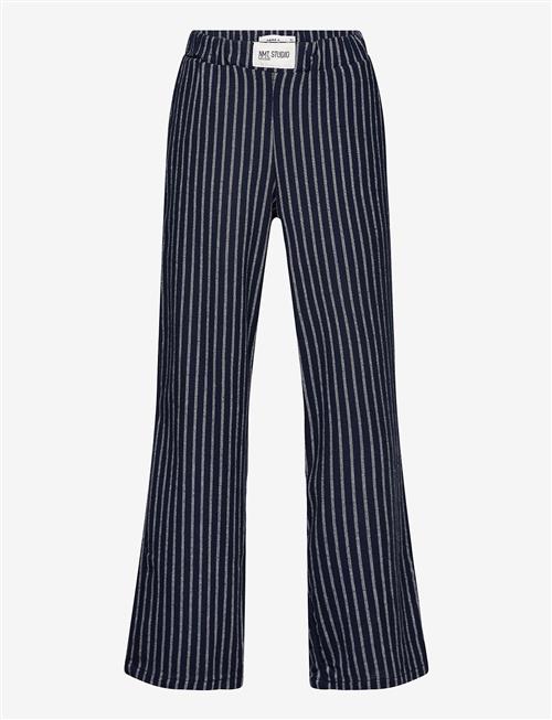 name it | Nknstrane Pant Box | 122