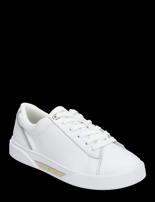 Tommy Hilfiger | Chic Court Sneaker | 36