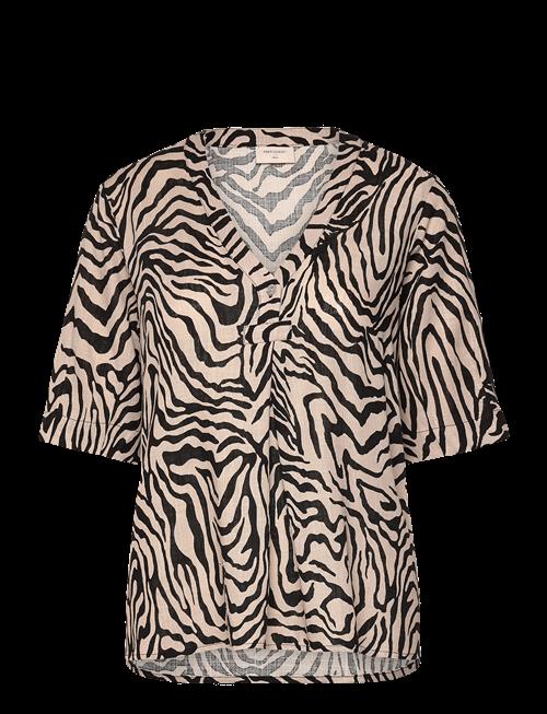 FREE/QUENT | Blouse From Freequent In A Light And Soft Material With Animal Print. The Blouse | XS