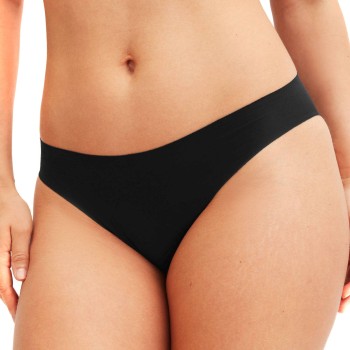 Calida Trusser Natural Skin Seamless Brazilian Brief Sort Medium Dame