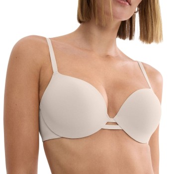 Triumph BH Body Make-Up Illusion WHP EX Beige C 90 Dame
