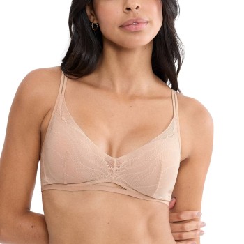 Triumph BH Breathe and Lift Smart PU Beige Fit Smart 2 Dame