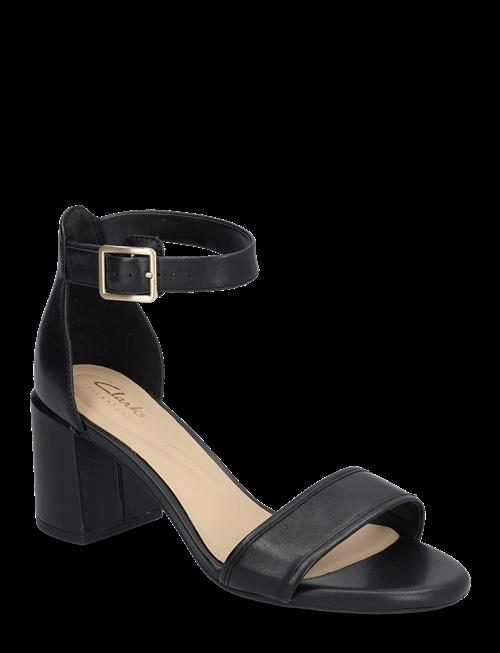 Clarks | Ezoria Mae D | 40