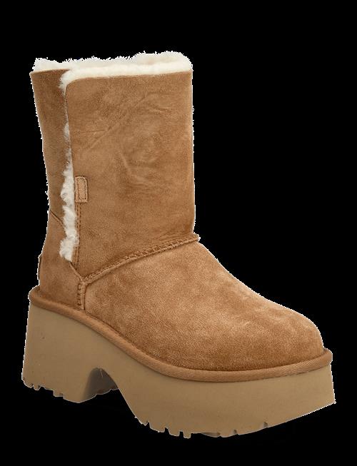 UGG | W New Heights Cuff | 40