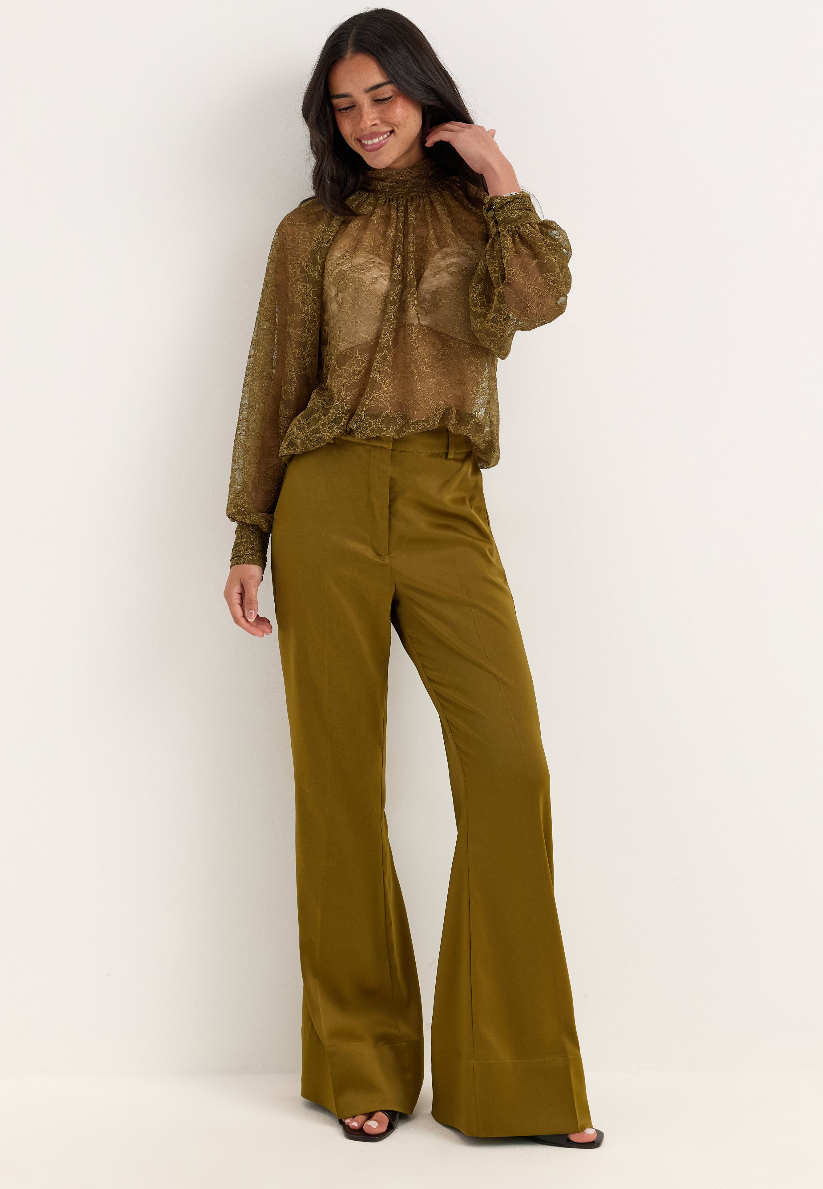 BUBBLEROOM High Neck Lace Blouse