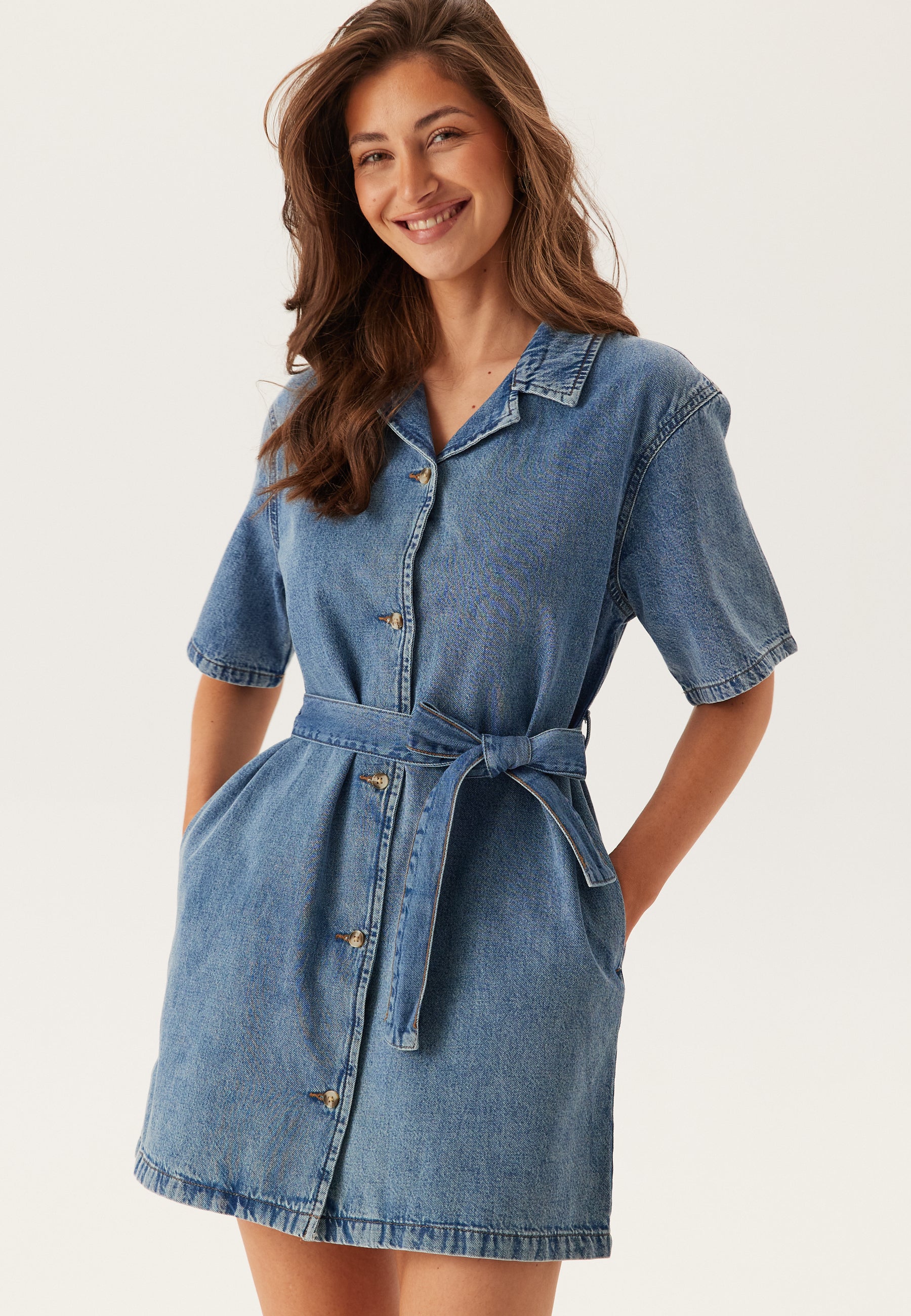 ONLY Onlellie Ss Mini Belt Dress