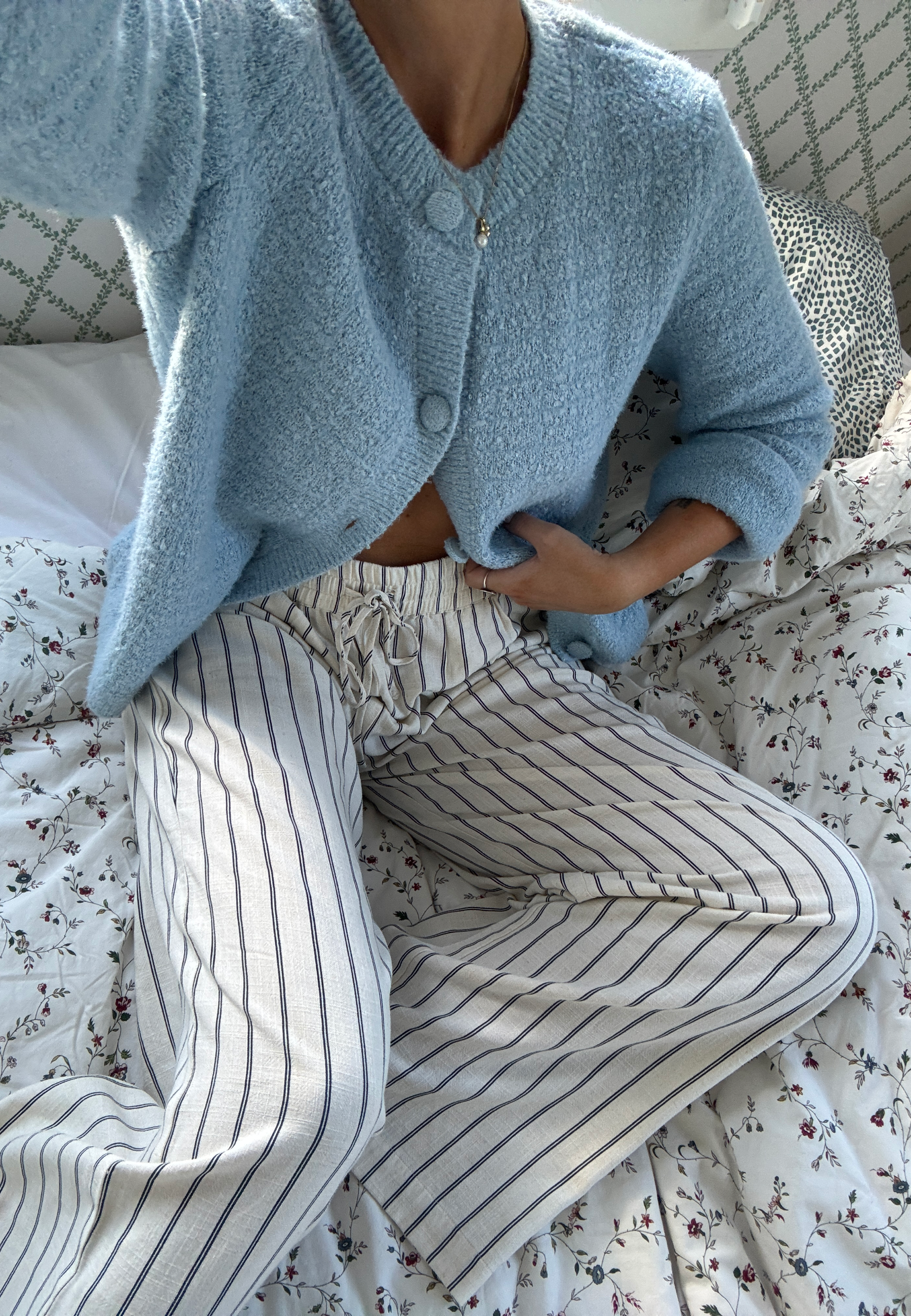 BUBBLEROOM Bouclé Cardigan