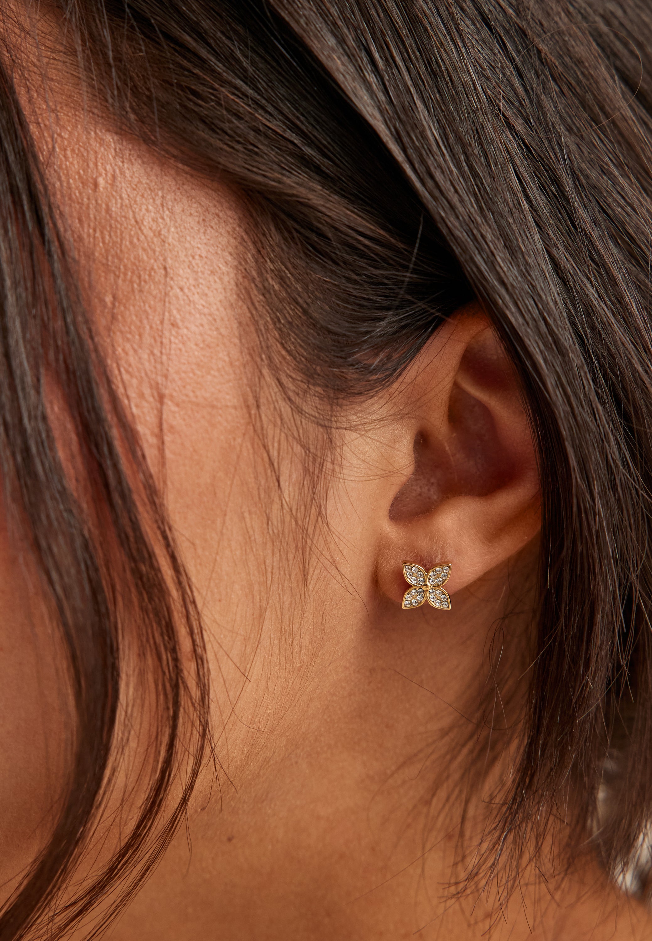 BY JOLIMA Valencia Crystal Stud