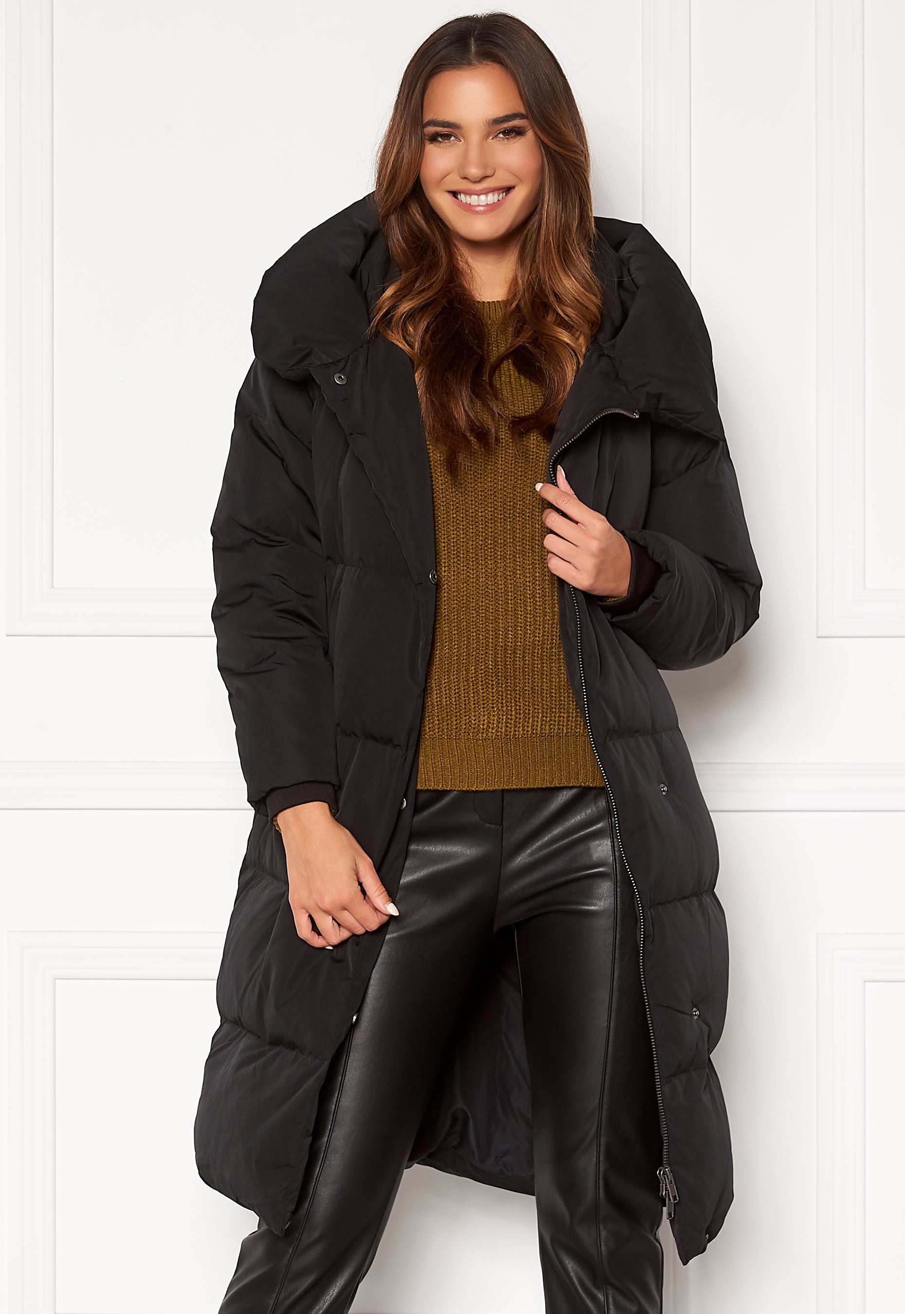OBJECT Louise Long Down Jacket