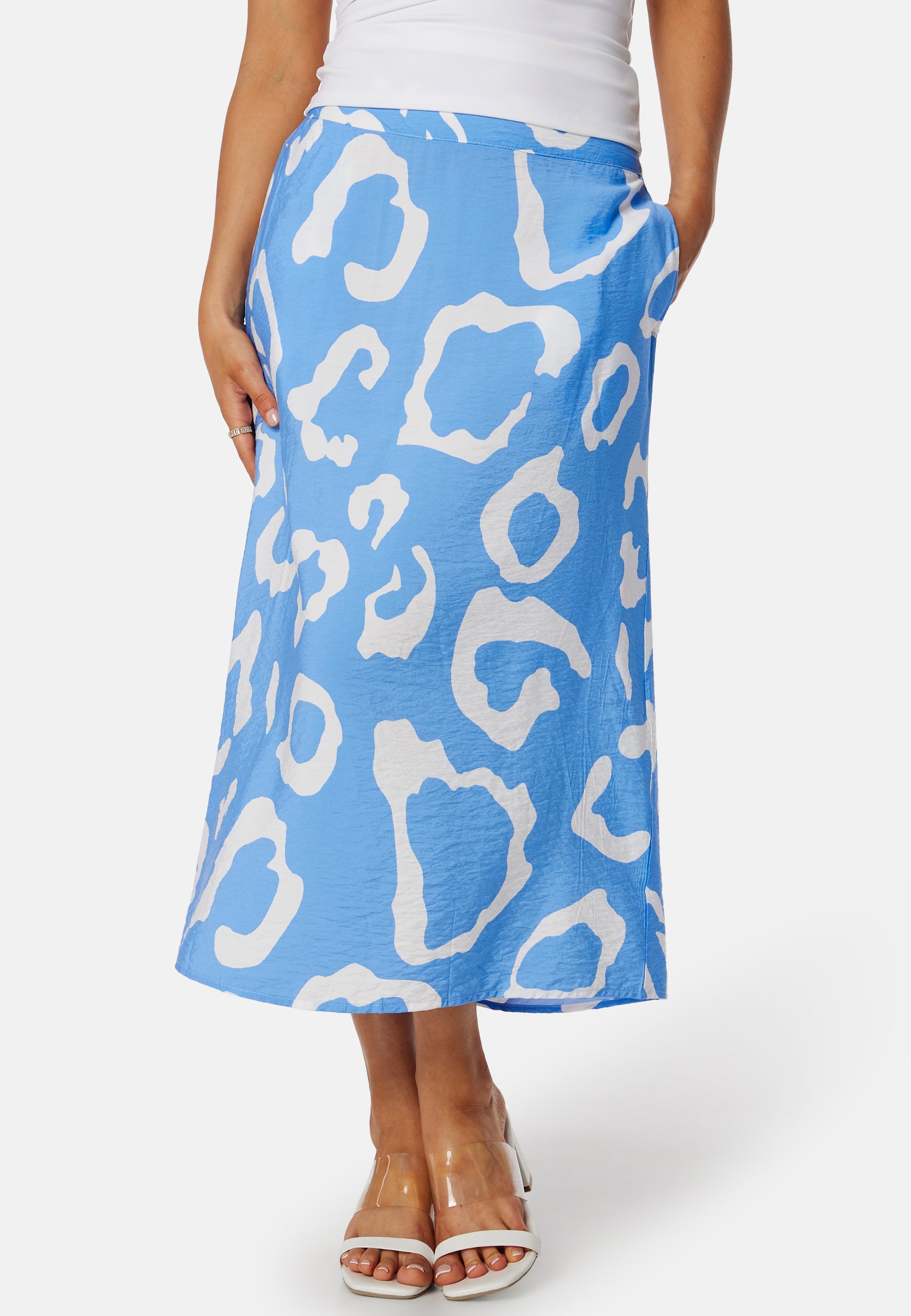 Object Collectors Item Objjacira Mid Waist Skirt