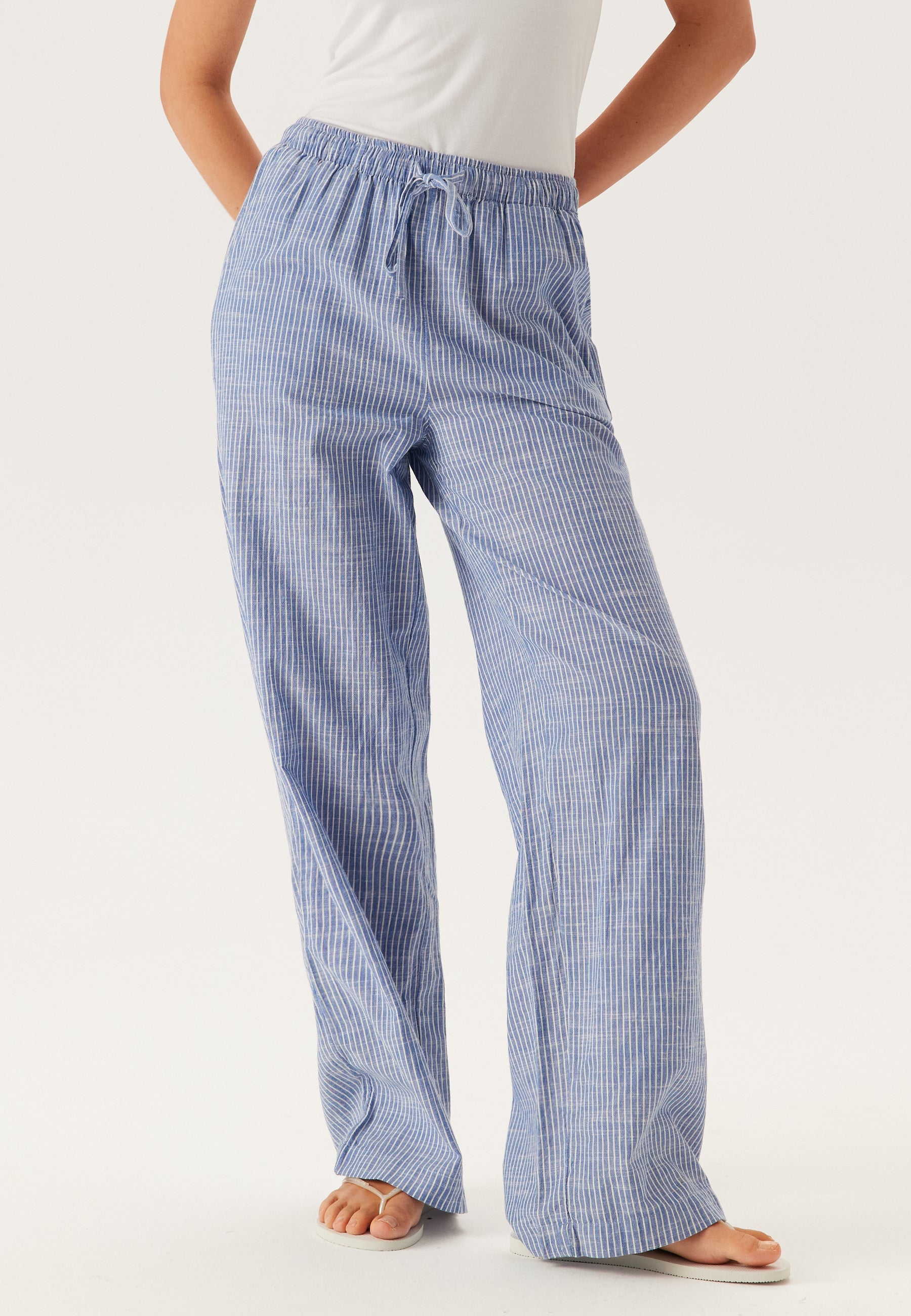 Pieces Pcapia Hw Wide Pants