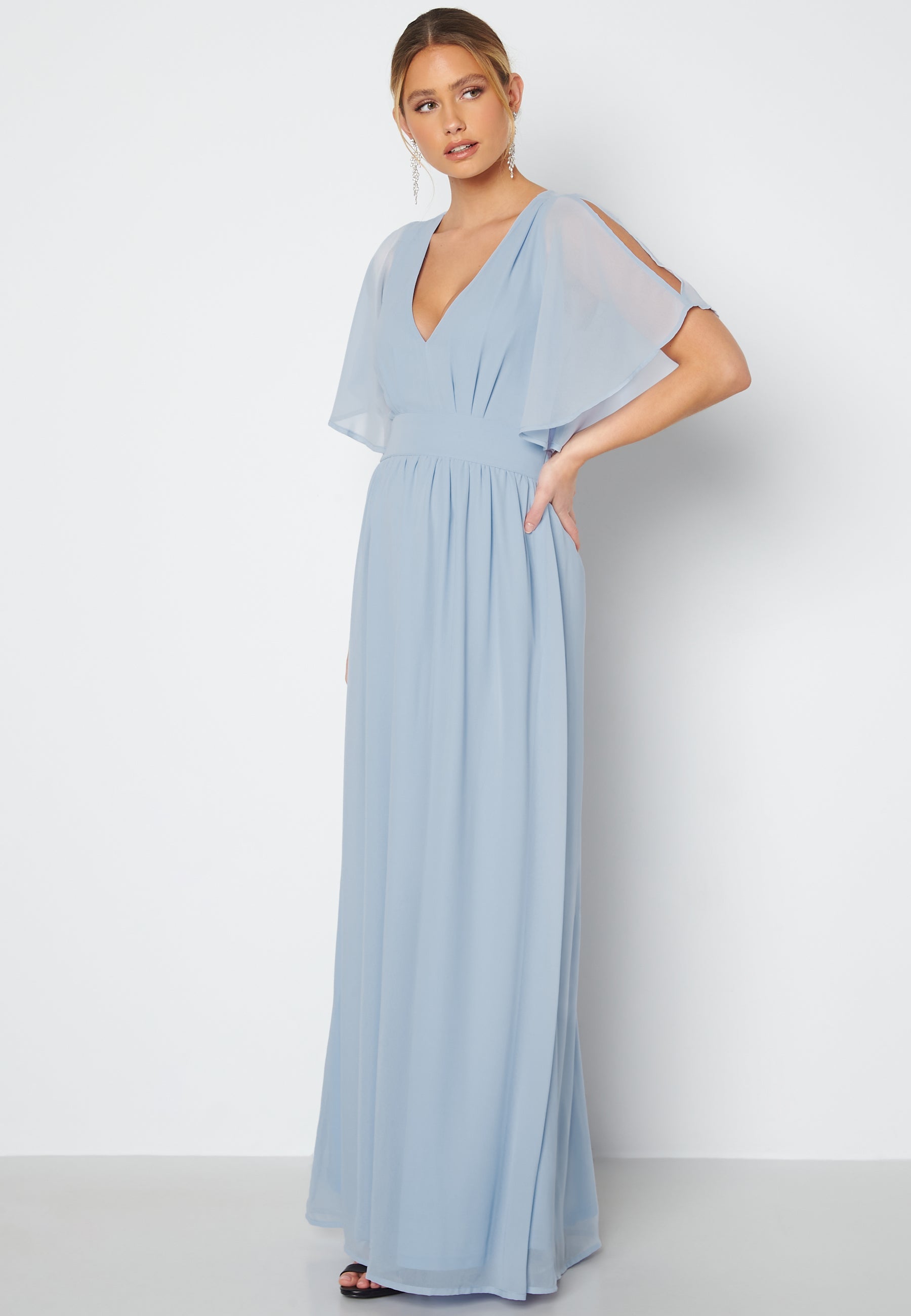 Bubbleroom Occasion Butterfly Sleeve Chiffon Gown
