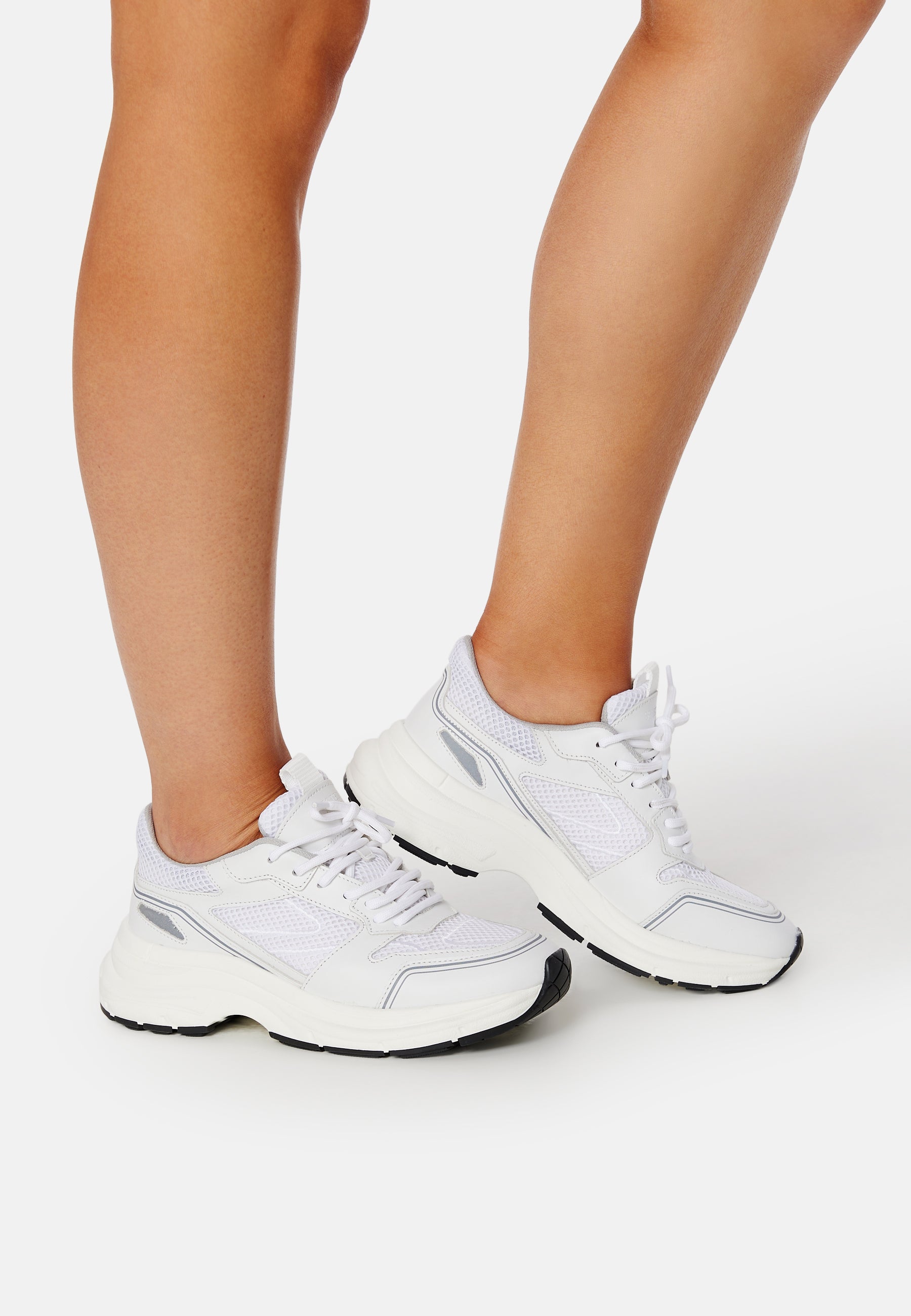 SELECTED Abby Leather Trainer