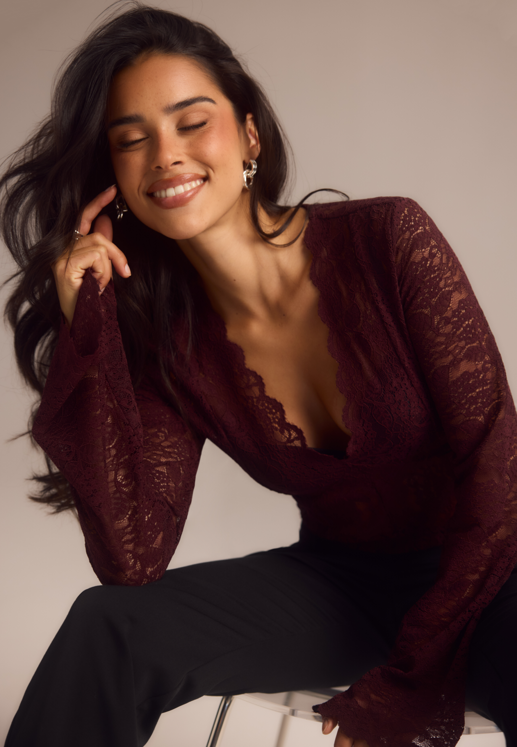 BUBBLEROOM Long Sleeve Lace Top