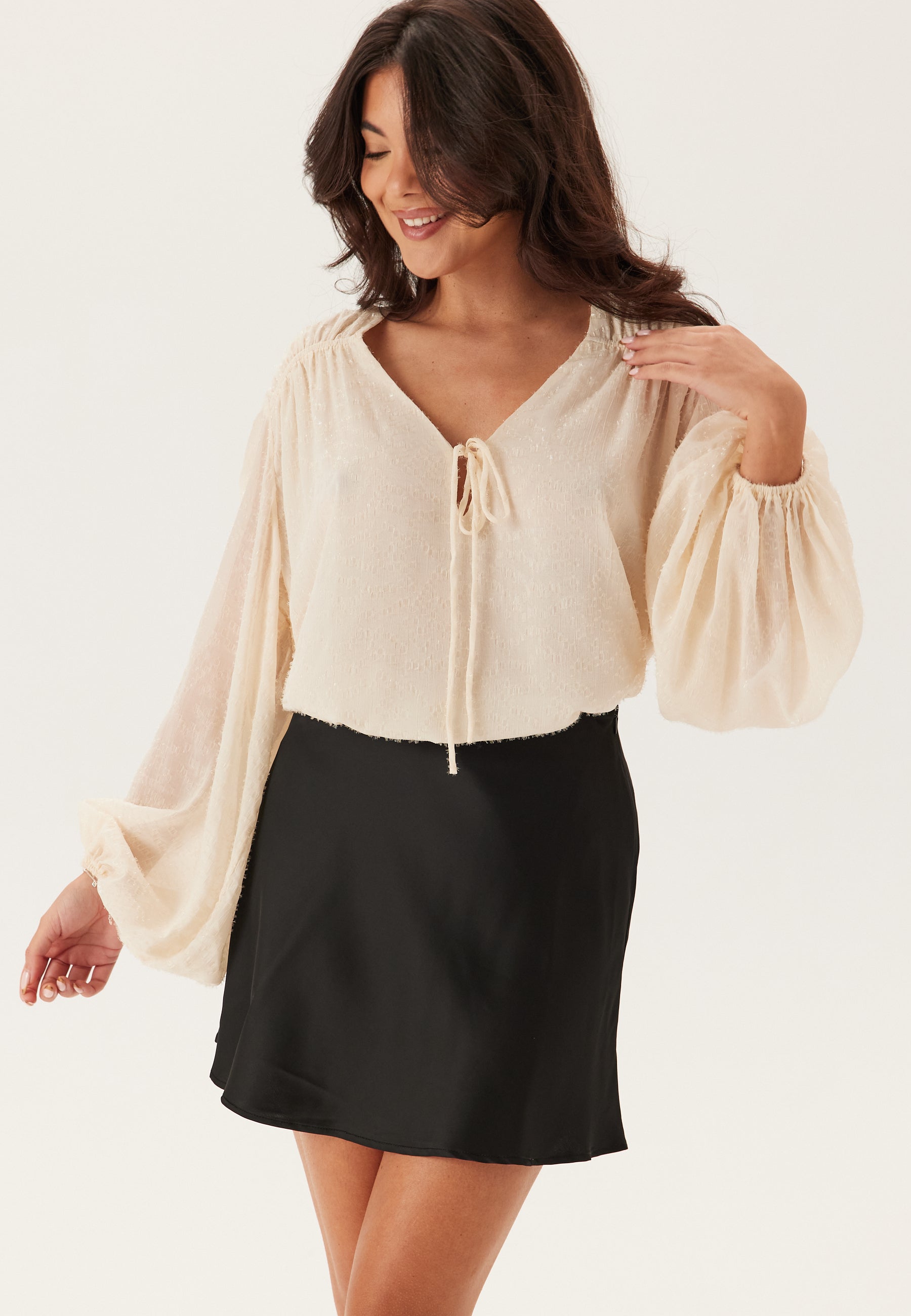 Bubbleroom Occasion Flowy Chiffon Blouse
