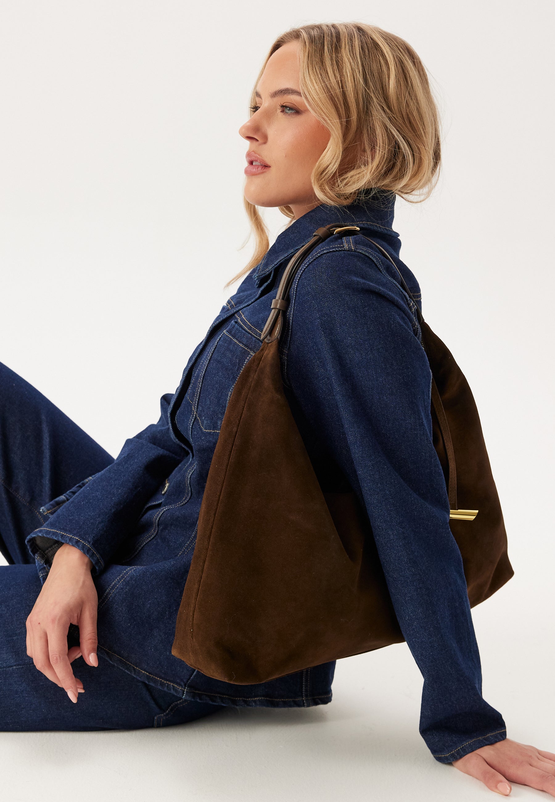 Liffner Pillow Hobo