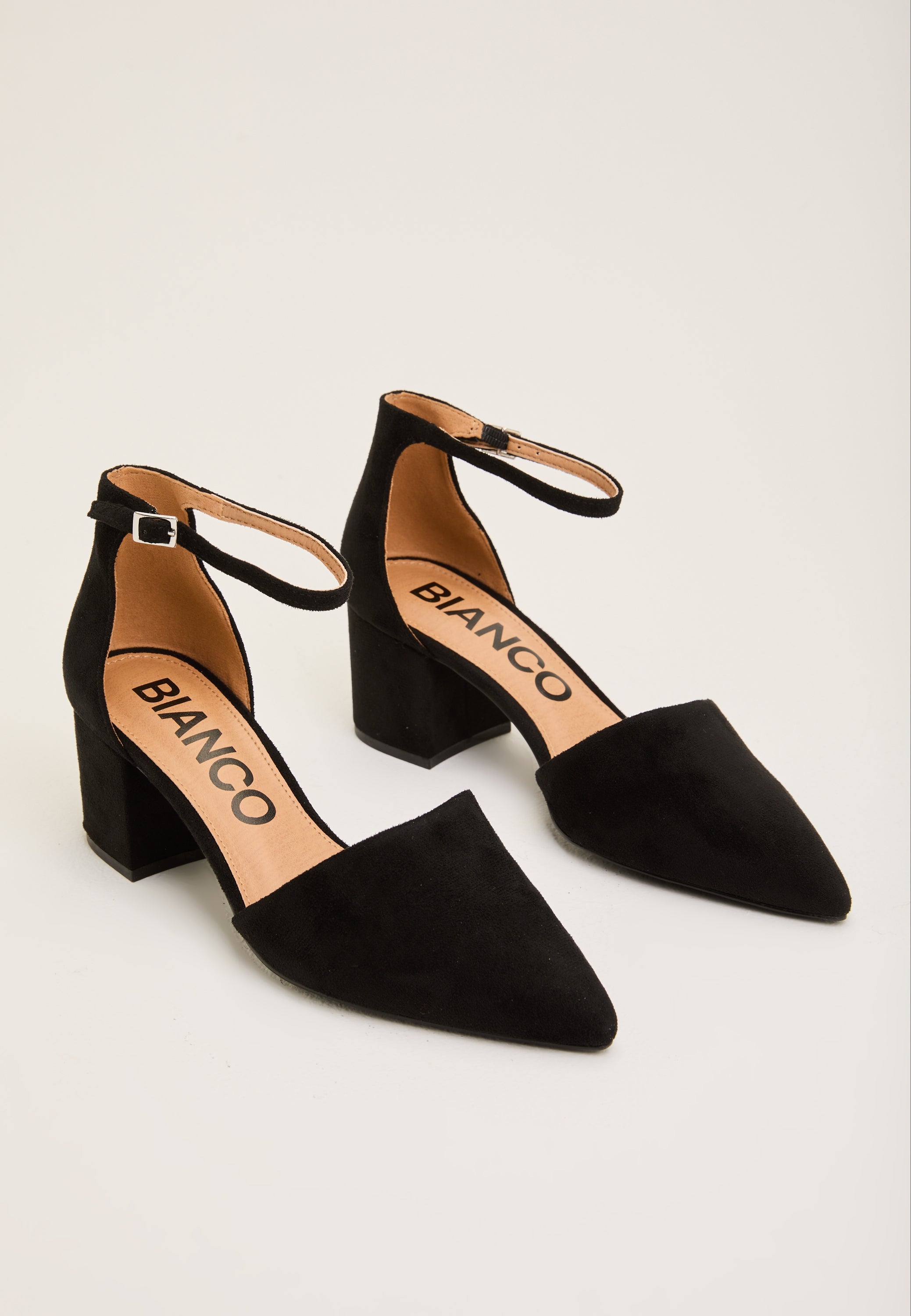 BIANCO Biadevived Pump Micro Suede