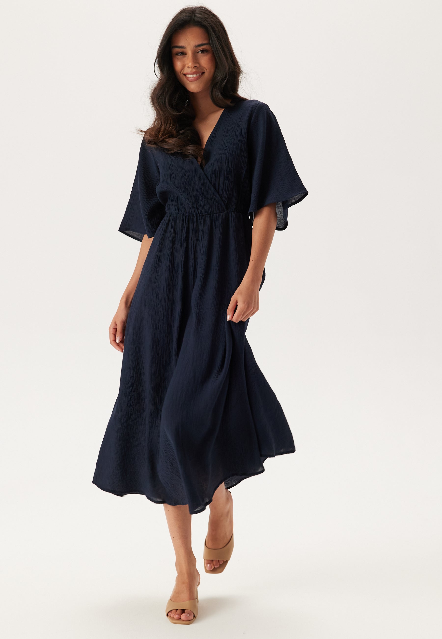 Happy Holly Crinkle Midi Dress