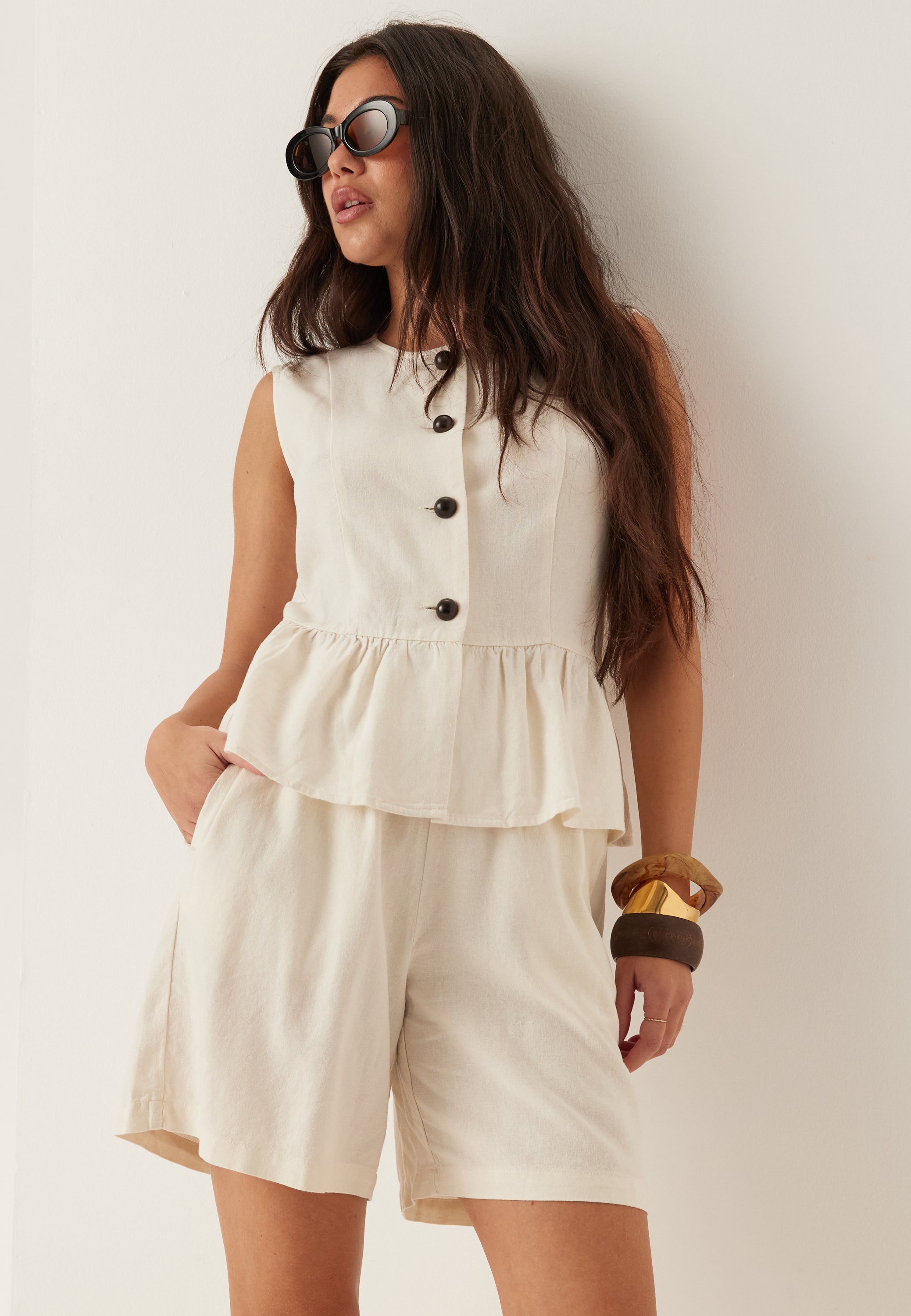 BUBBLEROOM Linen Shorts