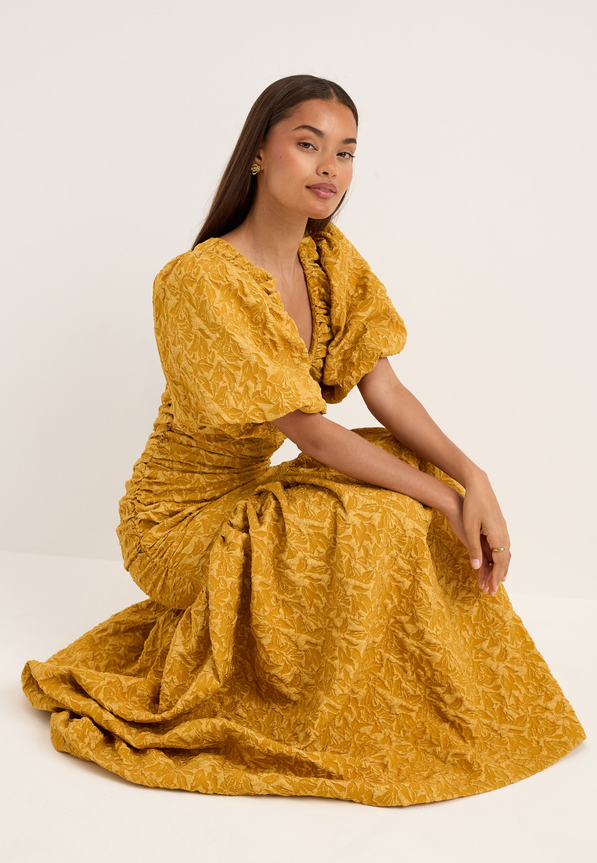 BUBBLEROOM OCCASION Puff Sleeve V-neck Jaqcuard Gown