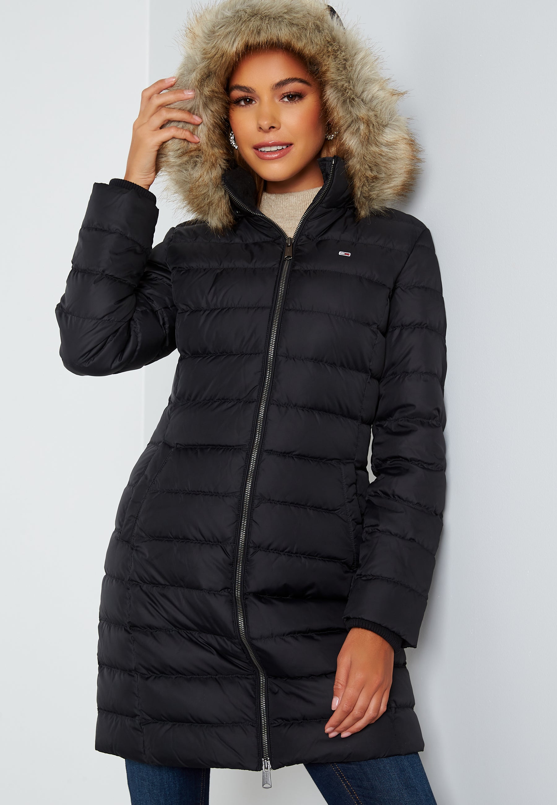 TOMMY JEANS Essential Hooded Down Coat