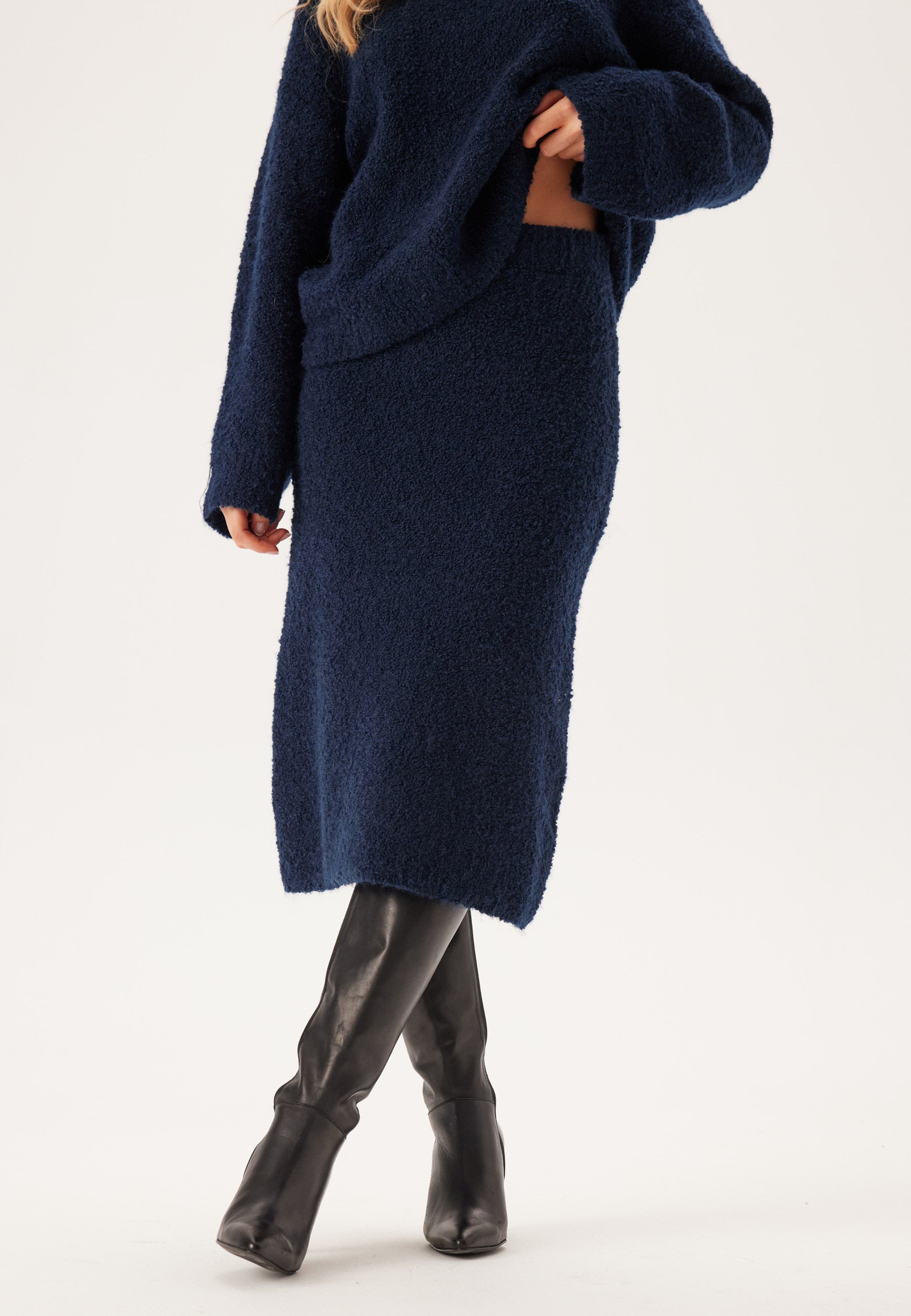 OBJECT Objtolatya Knit Midi Skirt
