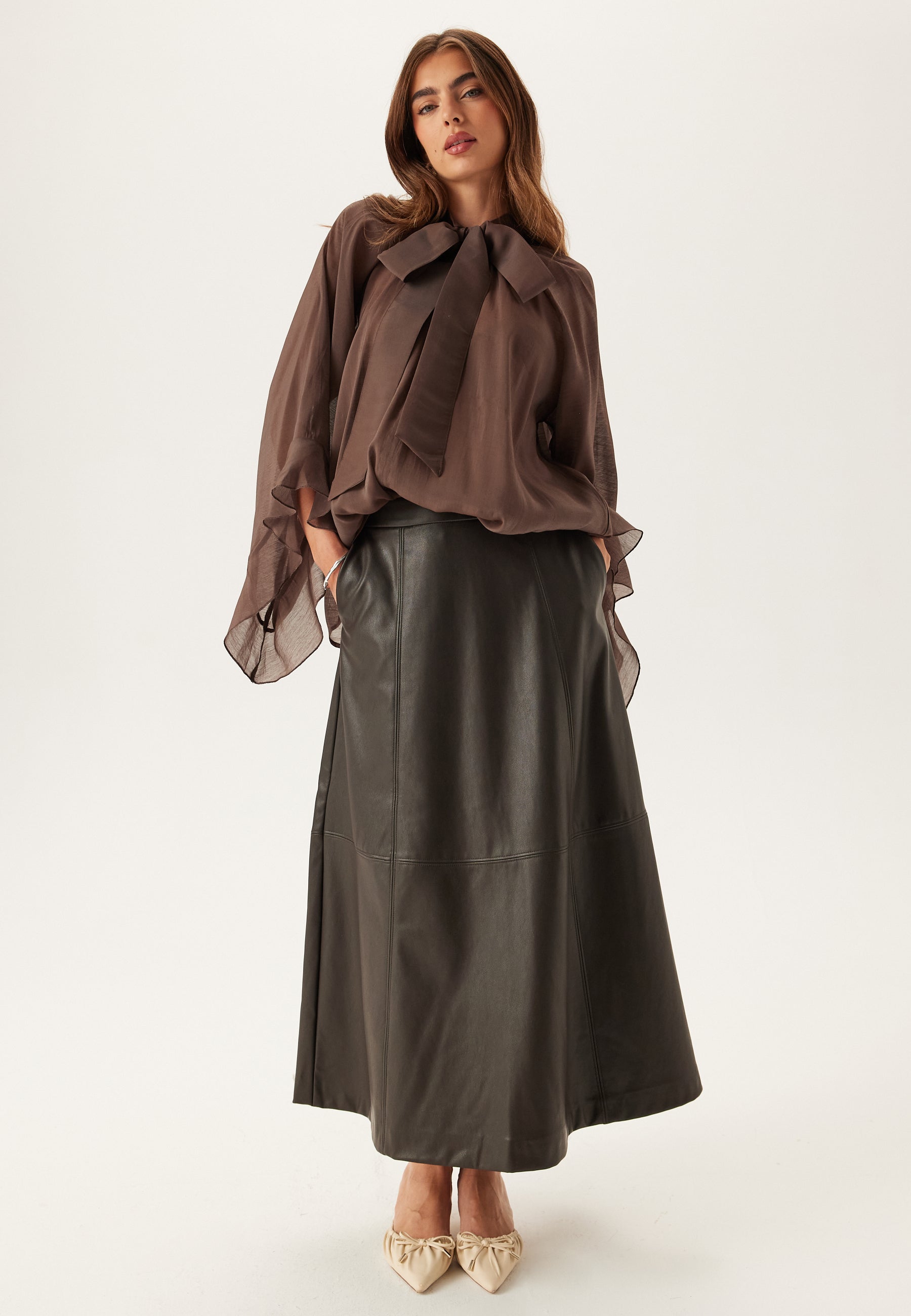 BUBBLEROOM Wide Sleeve Bow Blouse