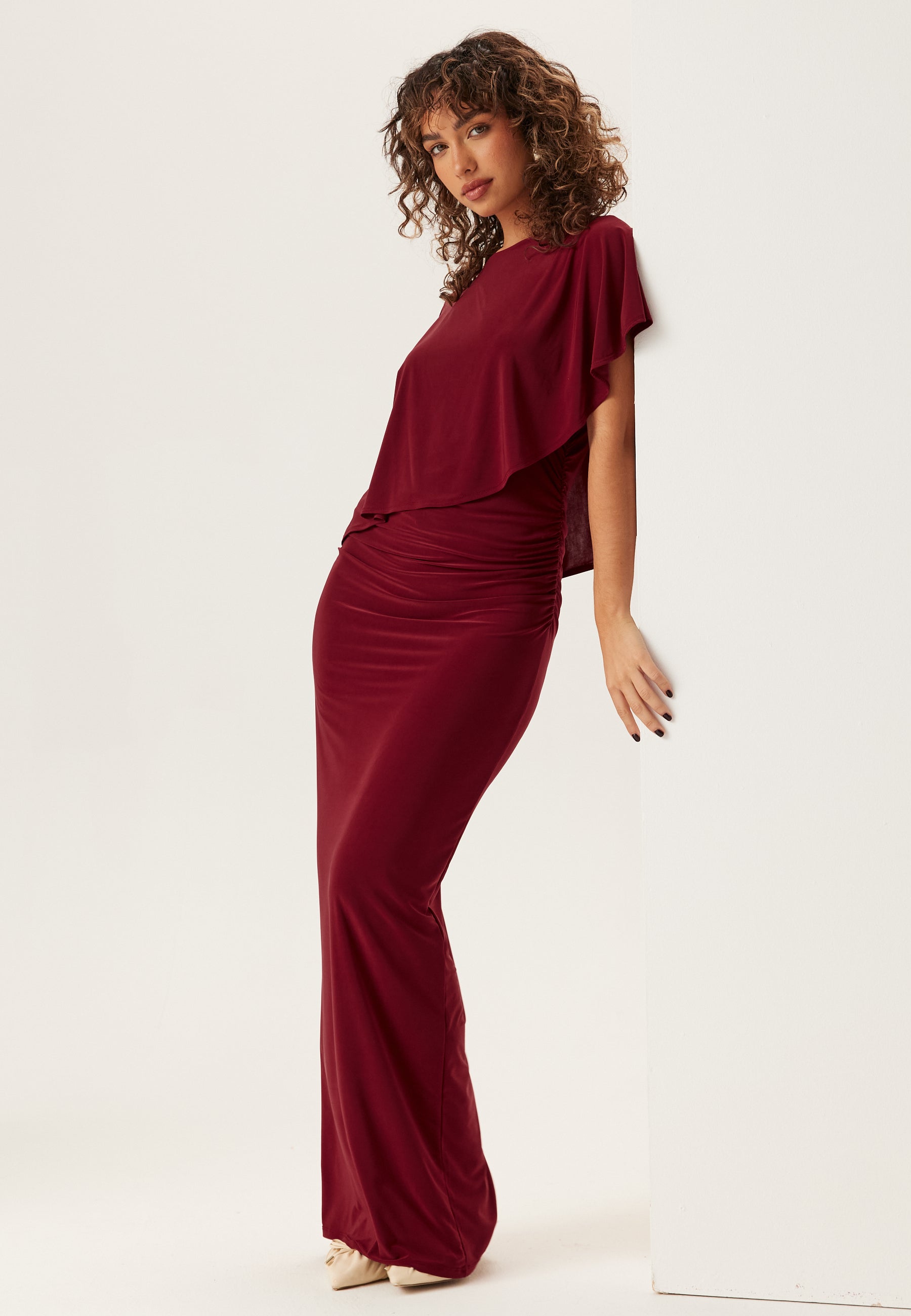 Bubbleroom Occasion Cape Soft Maxi Dress