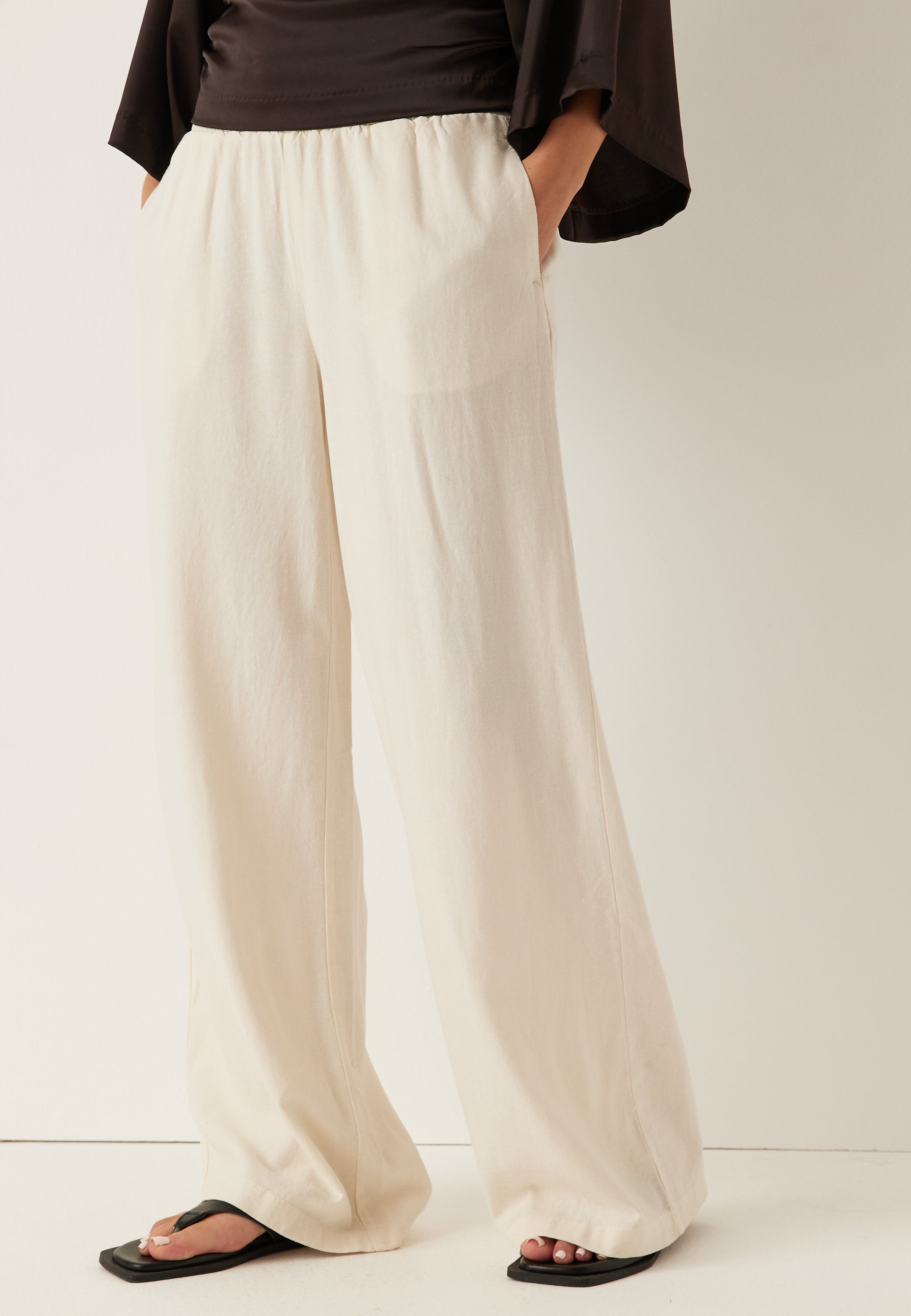 BUBBLEROOM Linen Trousers