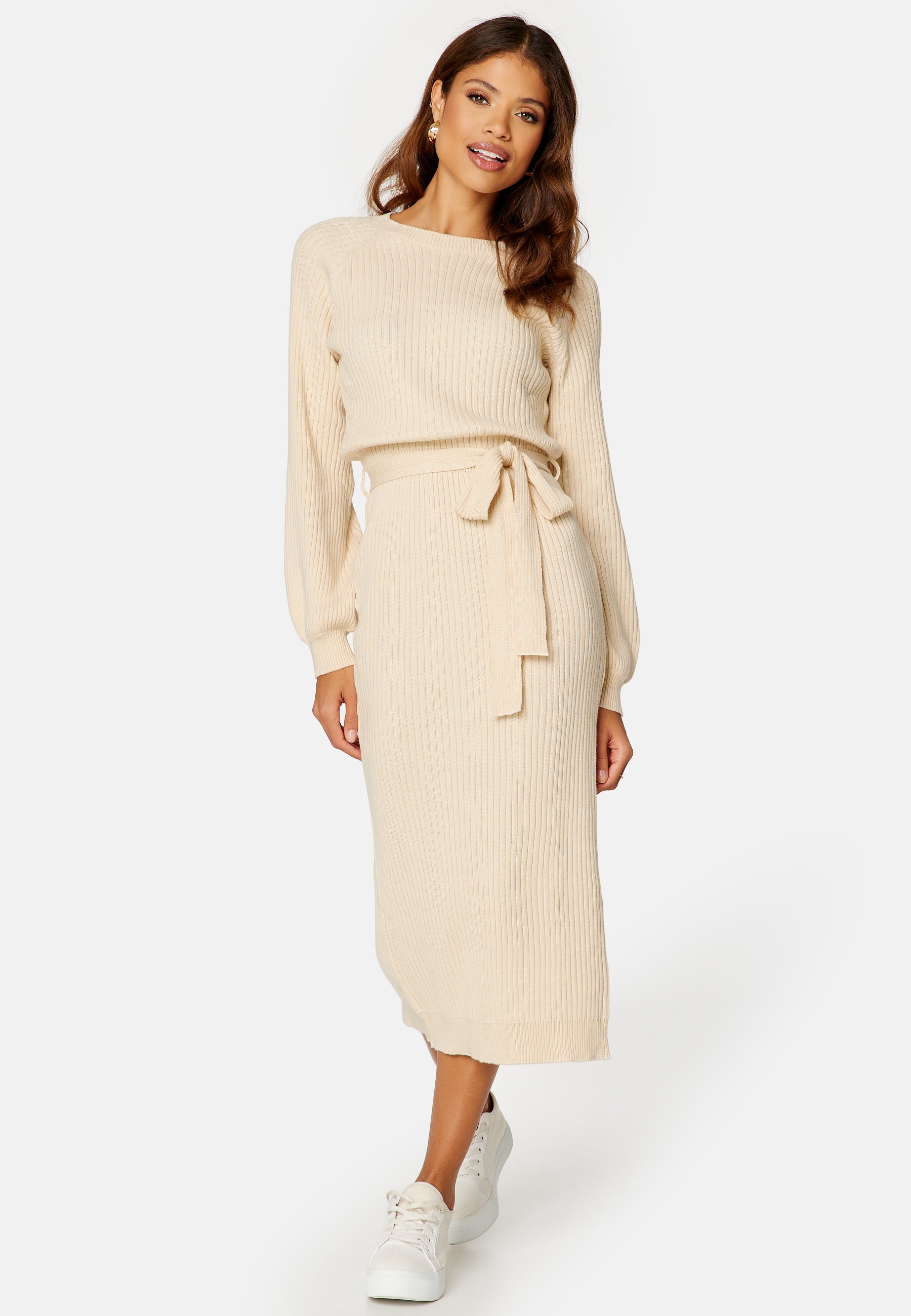 BUBBLEROOM Round Neck Rib Knitted Midi Dress