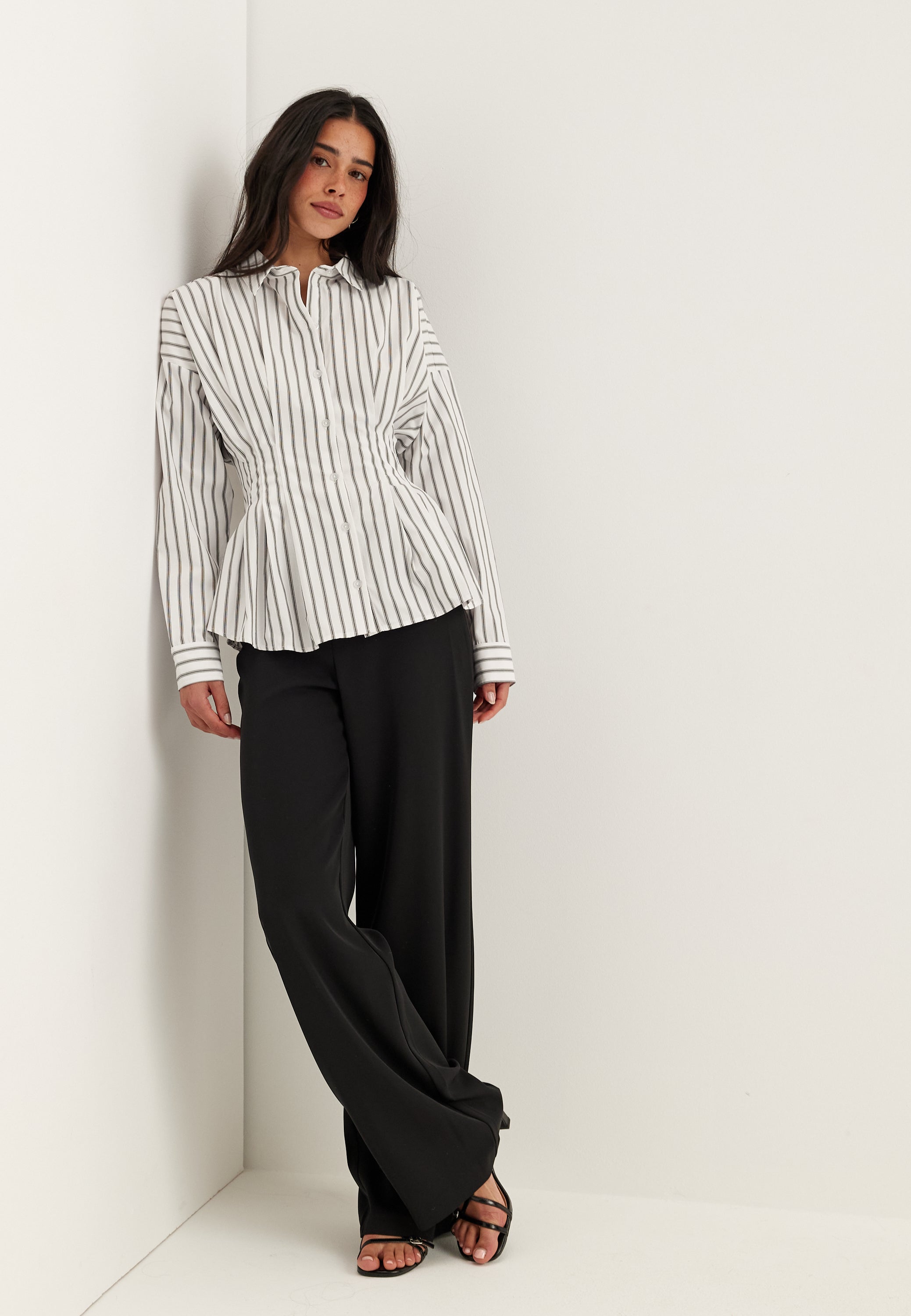 BUBBLEROOM Long Sleeve Waist Shirt