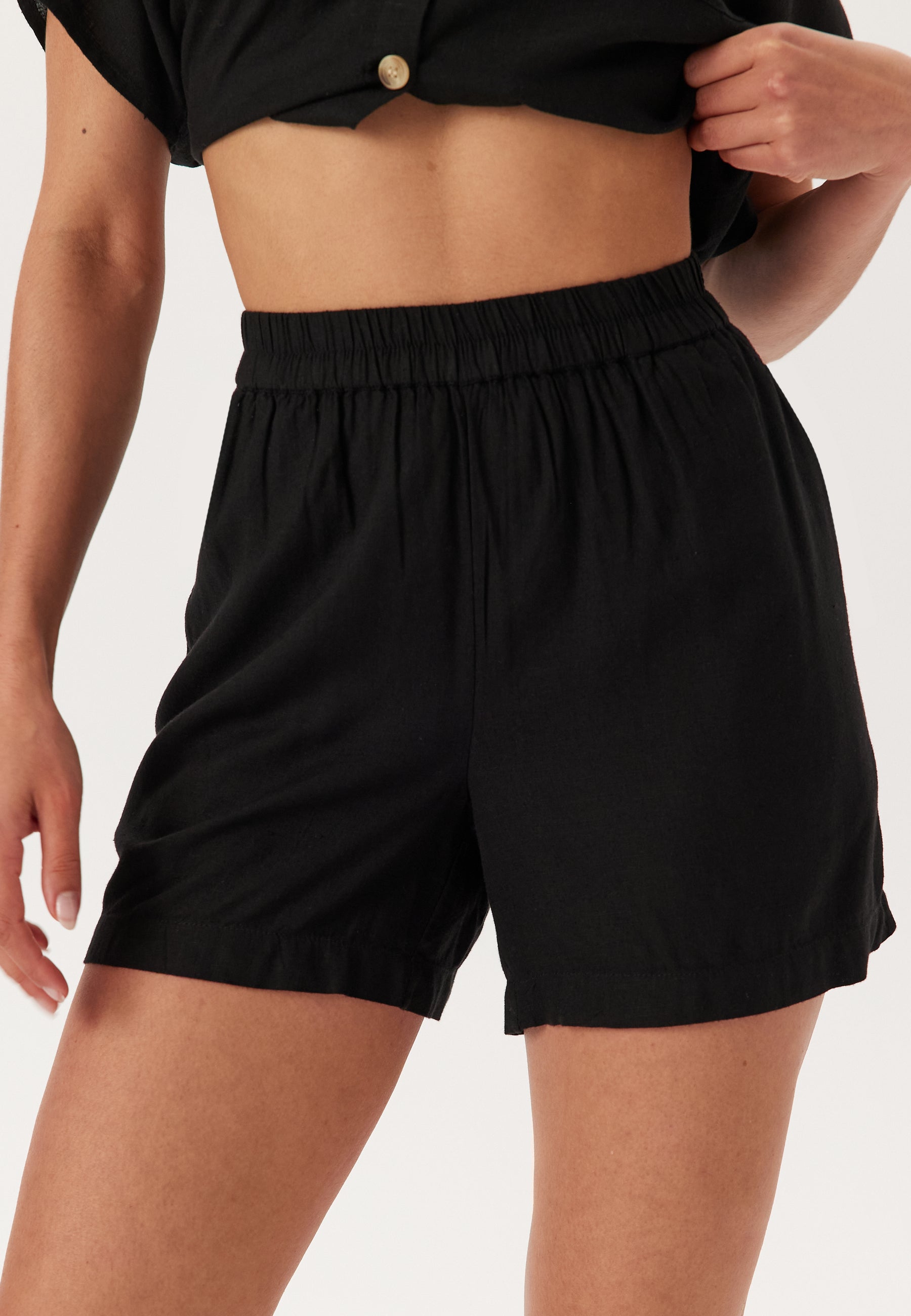 PIECES Pcpia Mw Shorts