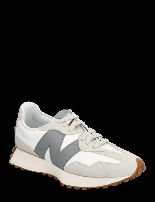New Balance | New Balance 327 | 45.5