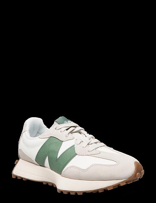 New Balance | New Balance 327 | 42