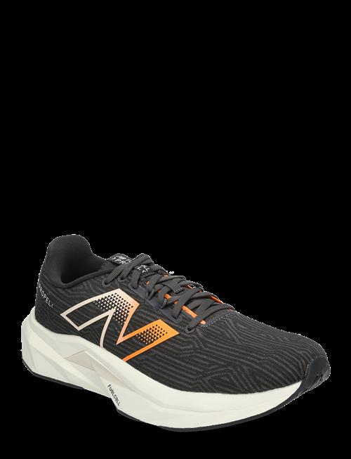 New Balance | New Balance Fuelcell Propel V5 | 43