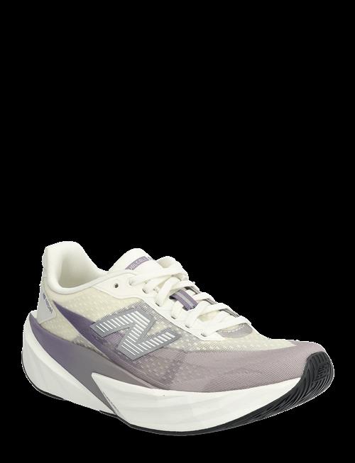 New Balance | New Balance Fuelcell Rebel V5 | 37