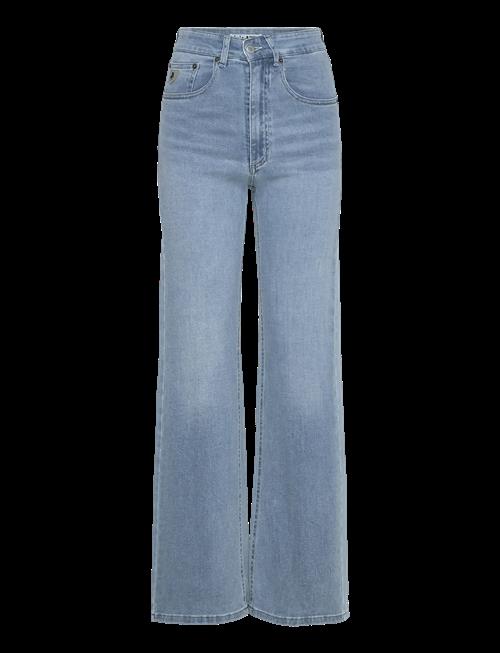 Lois Jeans | Rosa Brando Spring Break | 27 x 34