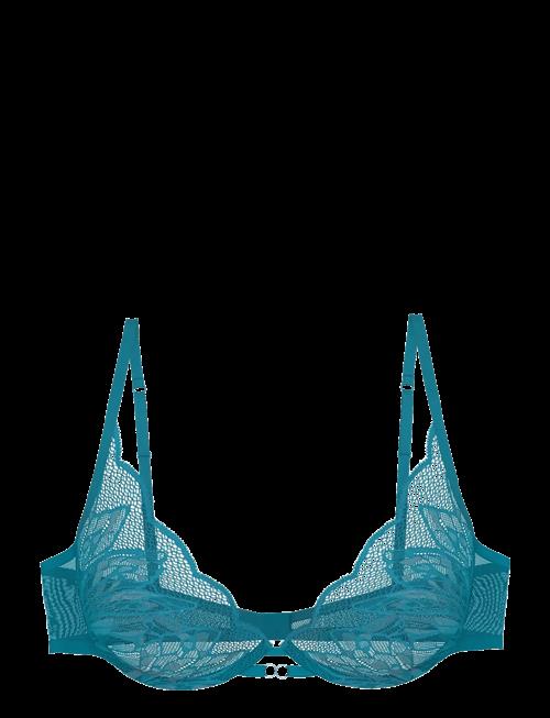 Se Triumph | Crazy Stupid Love W | B x 85 hos Booztlet