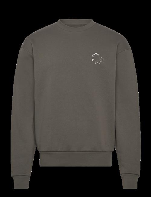 7 DAYS Active | Organic Crewneck | XS