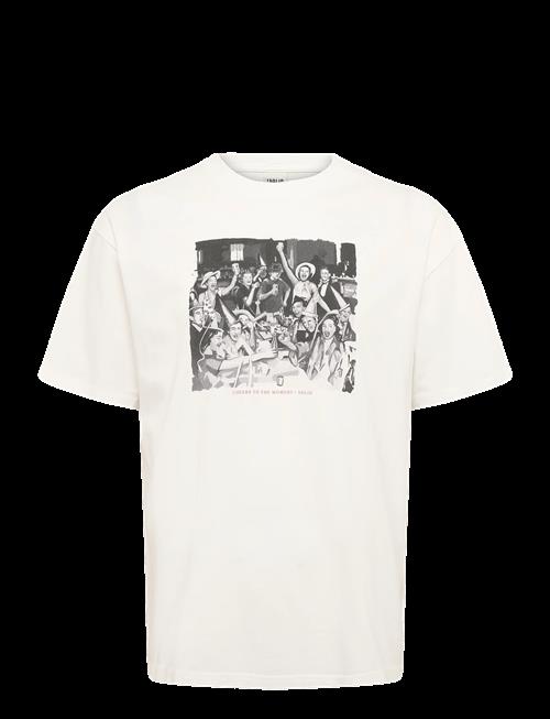 Solid | Sdrian | S