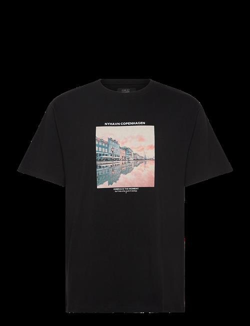 Clean Cut Copenhagen | Rainy Copenhagen Organic T-Shirt | M