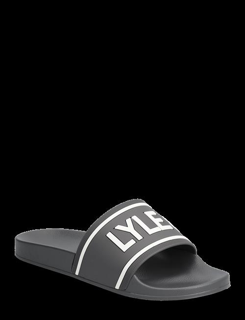 Lyle & Scott | Lyle & Scott Slider | 39