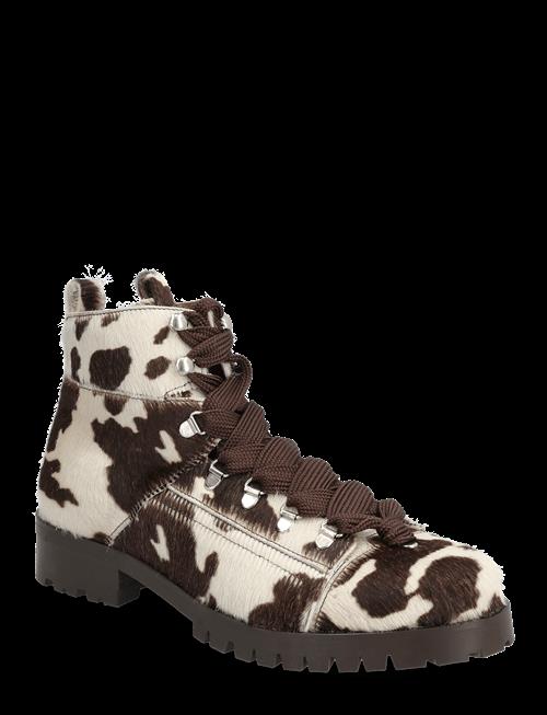 Pavement | Alice Pony | 38