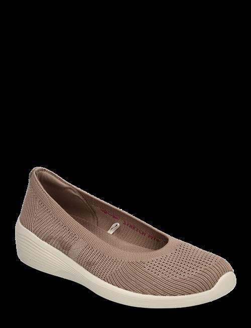Skechers | Arya - Fancy You | 40