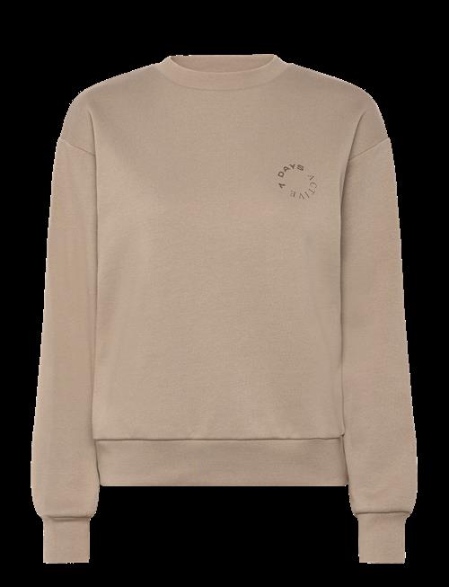 7 DAYS Active | Organic Crewneck | XS