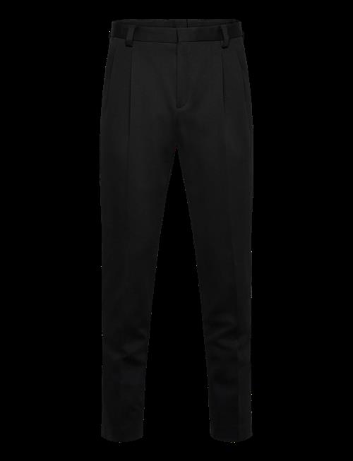 HUGO | Hesten261F1J-H | 48